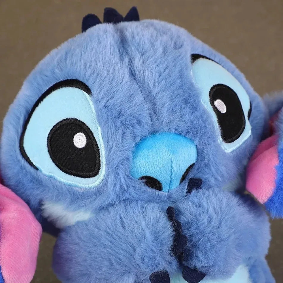 AlcoLight™ Stitch Baby Schlafbegleiter – Beruhigendes Plüschtier mit Musik und LED Licht